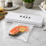 Вакуумний пакувальник RED AN373 для сухих і вологих продуктів, 90 Вт, до 60 кПа, USB, білий