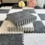 Модульний килим-пазл із м'яким ворсом 20 плиток (30×30 см) сірий із білим м'яким ігровим килимком для дитячої кімнати