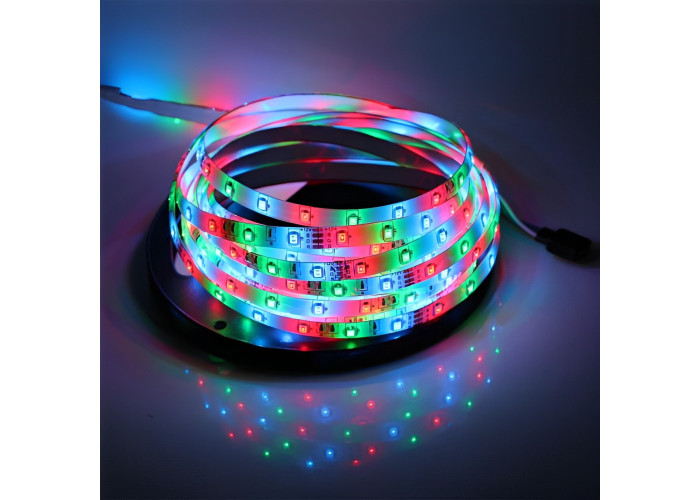 Світлодіодна RGB-стрічка 5 м 2835 RGB з контролером і блоком живлення Світлодіодна RGB-стрічка 5 м 2835 RGB з контролером і блоком живлення