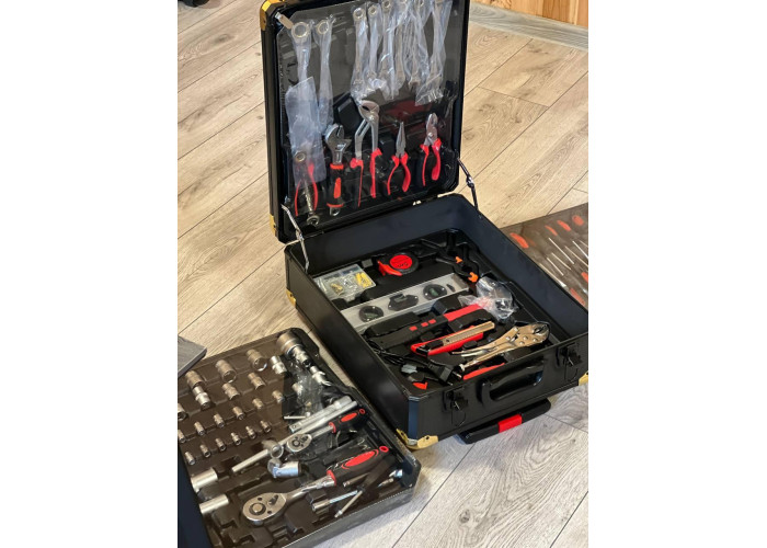Набір інструменту WMC TOOLS 408 предметів із тріскачкою (у валізі)