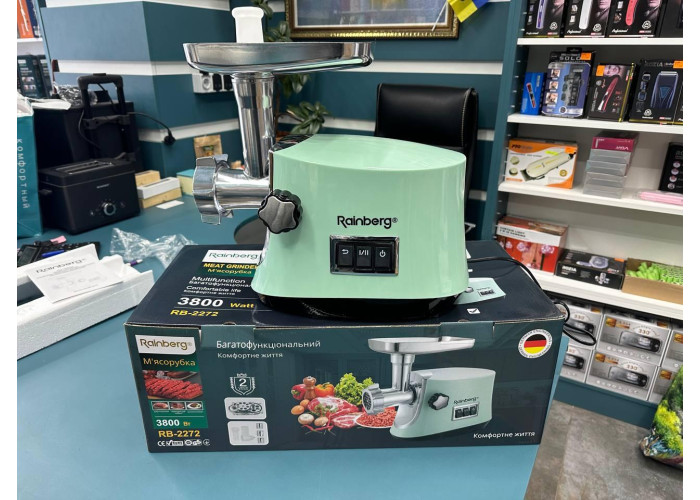 М'ясорубка електрична Rainberg 3800W з насадками та реверсом RB-2272 М'ясорубка електрична Rainberg 3800W з насадками та реверсом RB-2272